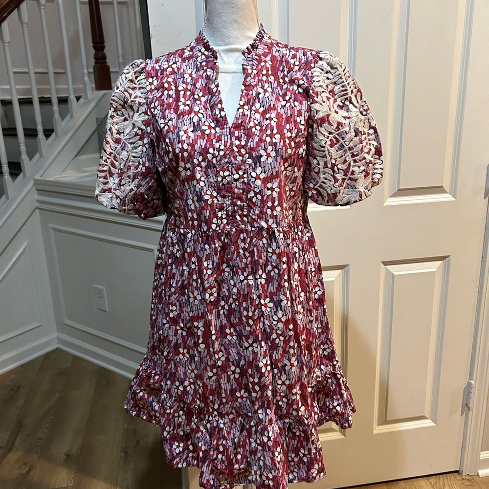 Chic Red Floral Puff Sleeve Mini Dress